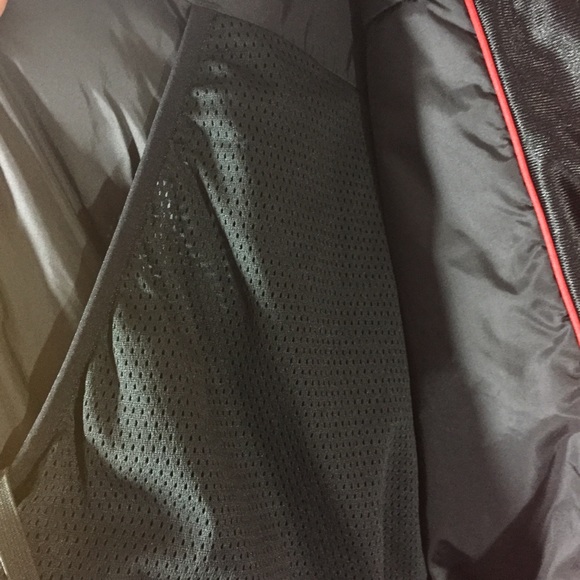 Eider Men’s Defender 2LS ski/performance jacket - Picture 15 of 16